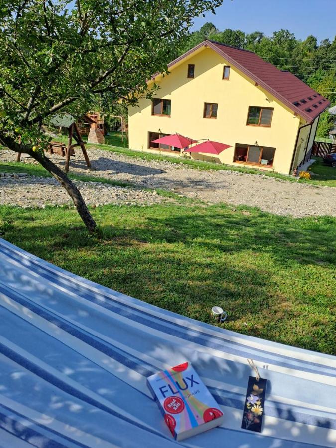 Готель Viata La Tara Cerna Cerna  Екстер'єр фото